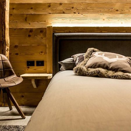Alpine Rooms Guesthouse Breuil-Cervinia Bagian luar foto
