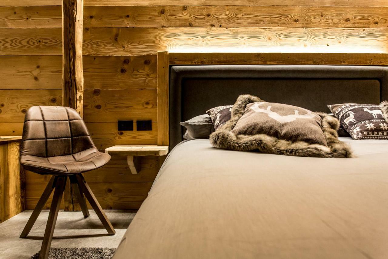 Alpine Rooms Guesthouse Breuil-Cervinia Bagian luar foto