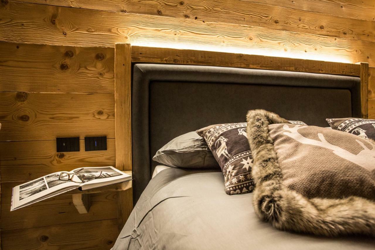 Alpine Rooms Guesthouse Breuil-Cervinia Bagian luar foto