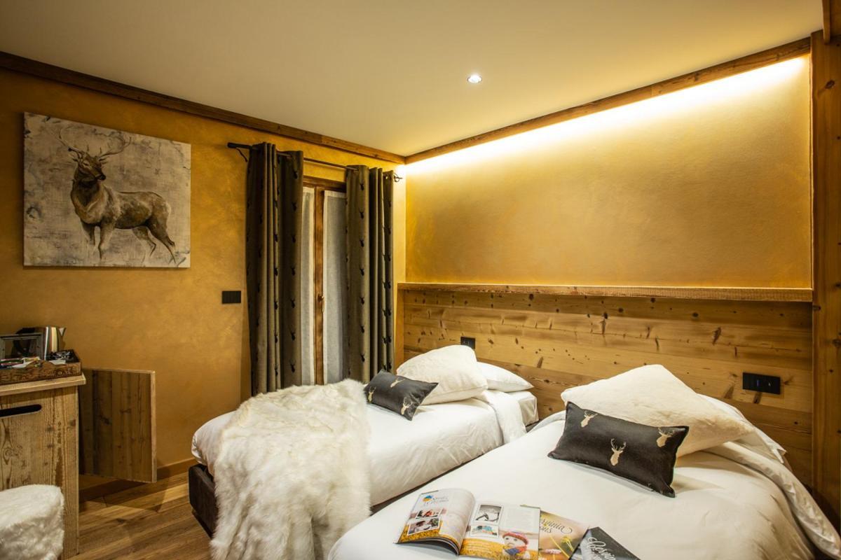 Alpine Rooms Guesthouse Breuil-Cervinia Bagian luar foto